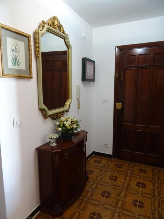 Piso En Centro Urbano De Puentedeume Con Terraza Apartment Екстериор снимка
