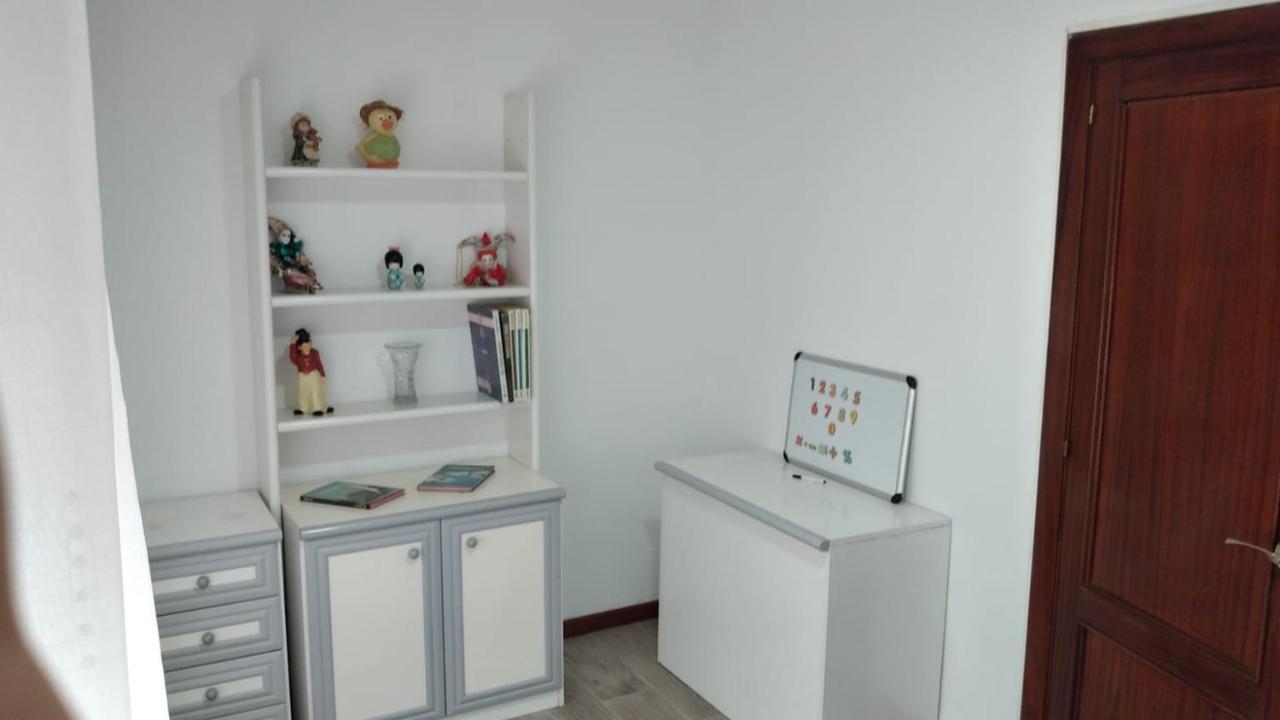 Piso En Centro Urbano De Puentedeume Con Terraza Apartment Екстериор снимка